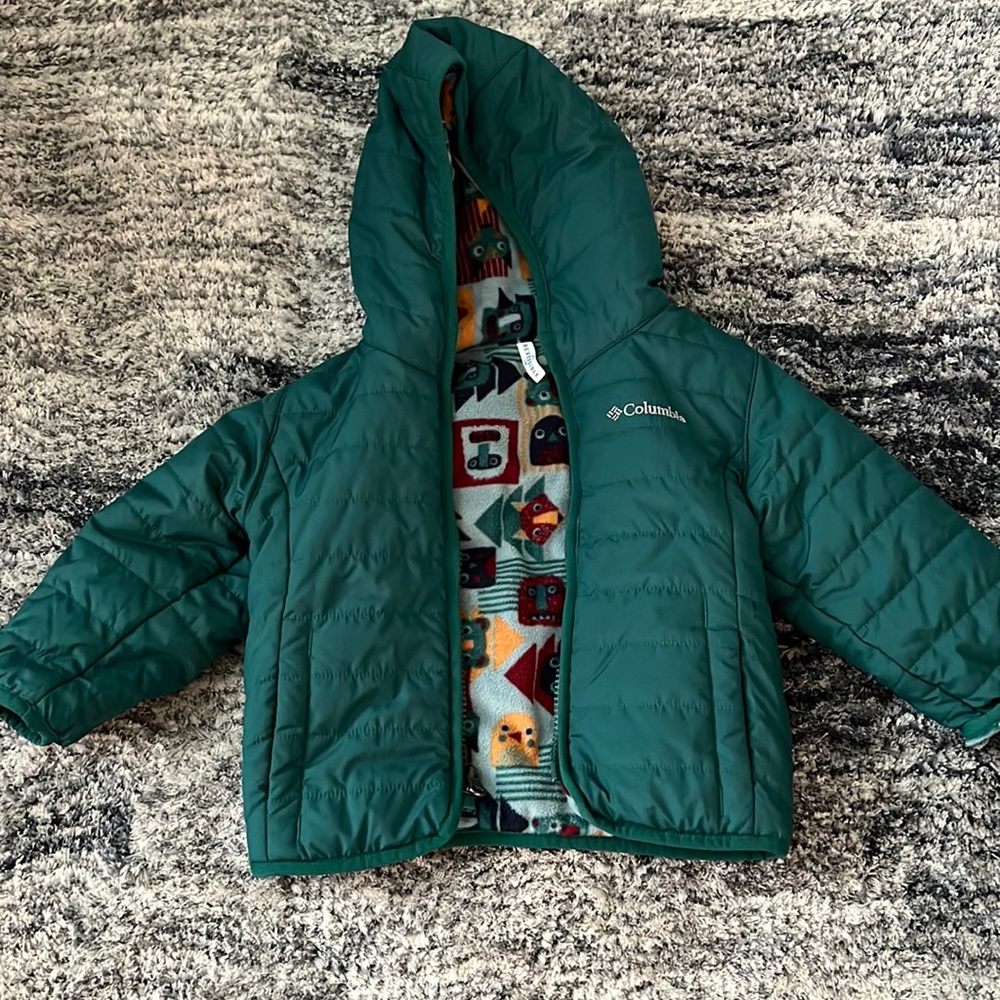 2T kids reversible jacket.